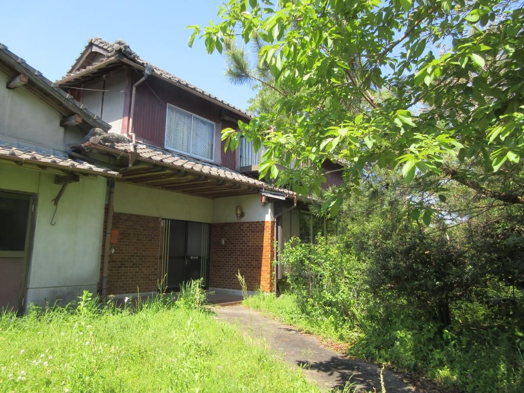 1952 Traditional 6DK House on 885 sqm Land in Tamana, Kumamoto - Thumbnail 2