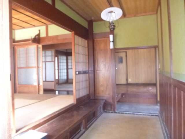 9LDK House with Japanese Garden in Hino Town, Shiga - Thumbnail 3