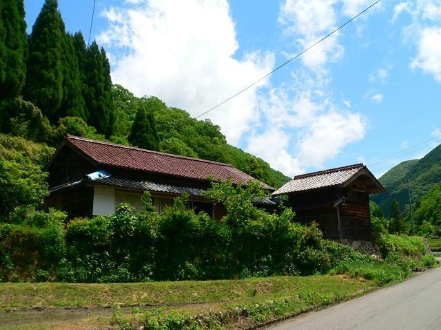 5DK Rental House in Iinan Town, Shimane - Vacant Property Bank - Thumbnail 2