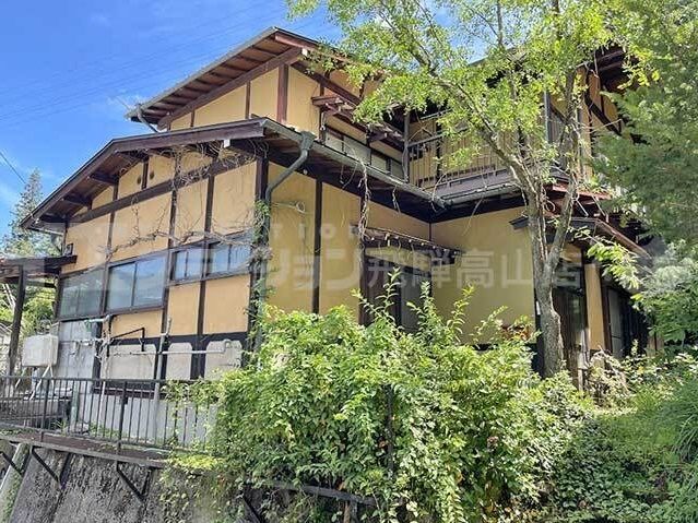 6DK Detached House for Sale in Takayama City, Gifu - Thumbnail 2