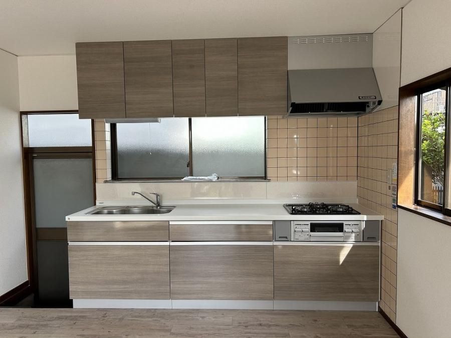 Renovated 4LDK House for Rent in Miyazaki City - Thumbnail 2