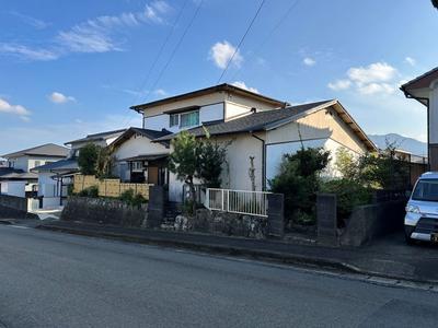 Spacious 6LDK Family Home in Imari City's Tachibana District — Image 1, Imari, Saga