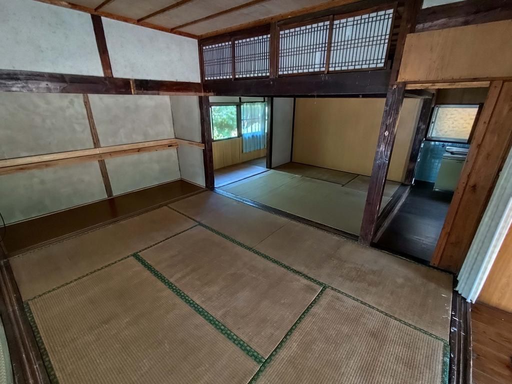 4DK House for Sale in Nagomi, Kumamoto - Thumbnail 4