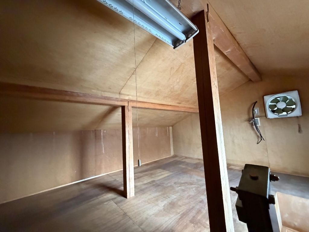 7DK House for Sale in Mihara, Hiroshima – 220m² - Thumbnail 4