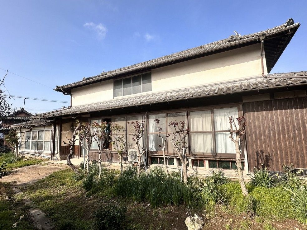 Renovation-Ready 5DK House with Attic in Bungotakada, Oita - Thumbnail 3