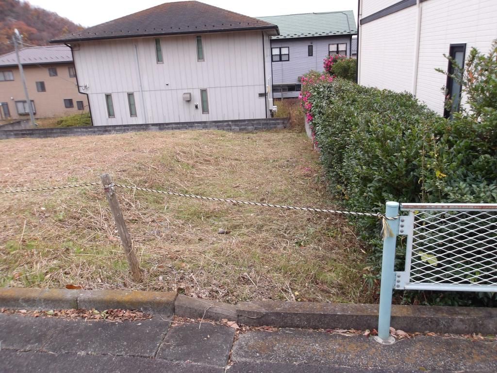 104.96 Tsubo Residential Land for Sale in Kiryu, Gunma - Thumbnail 3