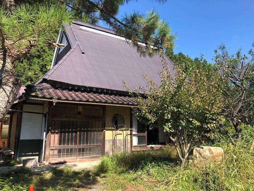 8-Bedroom Traditional Wooden House for Sale in Nantan, Kyoto - Thumbnail 2