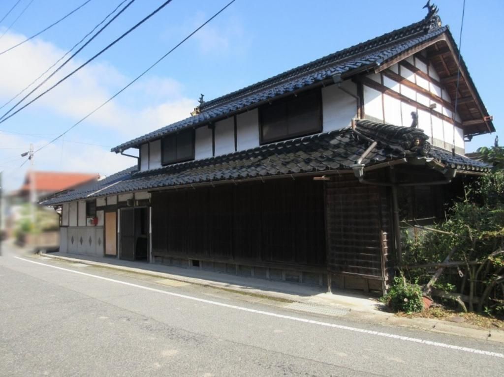 Traditional 4DK House with Agricultural Land in Miyoshi City - Thumbnail 2