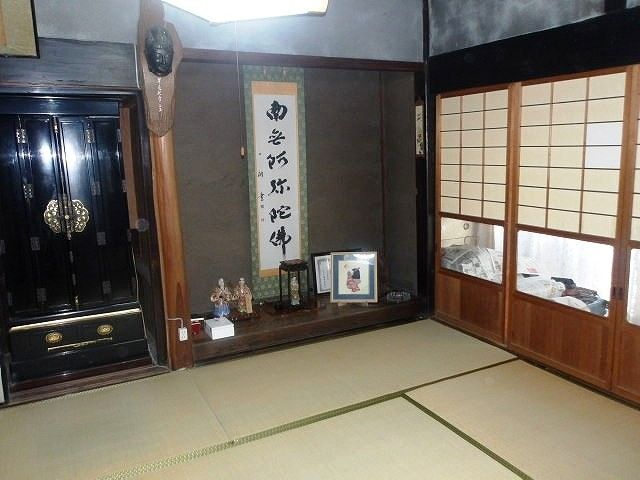Traditional-Style House with Fields in Miyoshi City, Hiroshima - Thumbnail 3