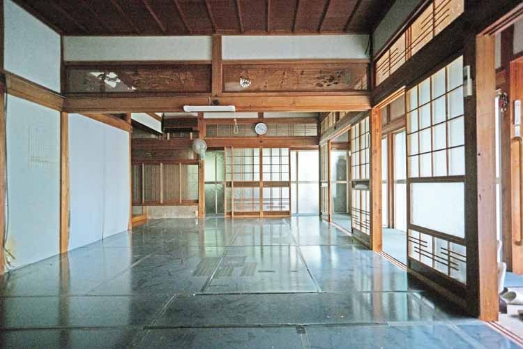 6DK House for Sale in Miyoshi, Tokushima - Thumbnail 3