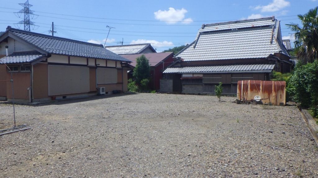Traditional 6K House with Guest House and Large Land in Hino, Shiga - Thumbnail 2