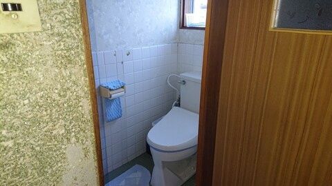 Spacious 6DK House on Large Corner Lot in Takaoka, Toyama - Thumbnail 4