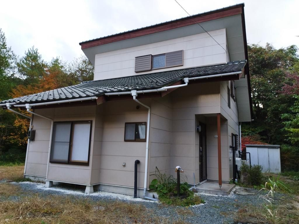 2LDK Wooden House with Garden & Mountain Views in Tamura, Fukushima - Thumbnail 3