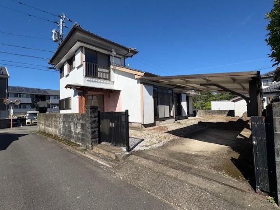 4DK House on 289 sqm Land in Quiet Miyazaki Neighborhood - Thumbnail 3