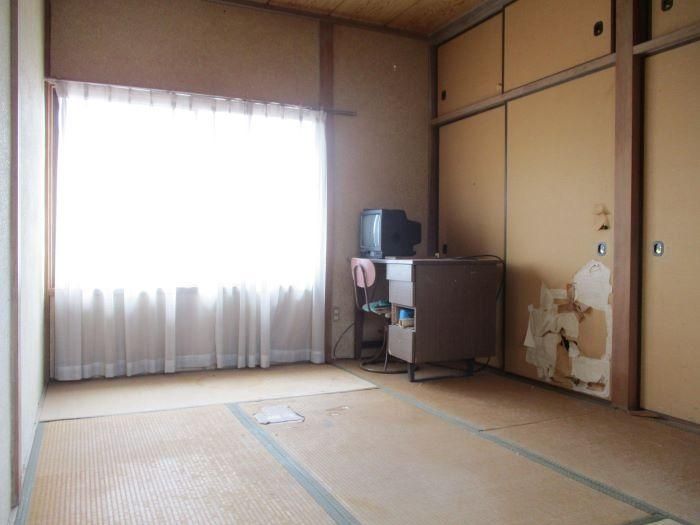 Traditional 4SDK House Near Seto Inland Sea in Asakuchi, Okayama - Thumbnail 3