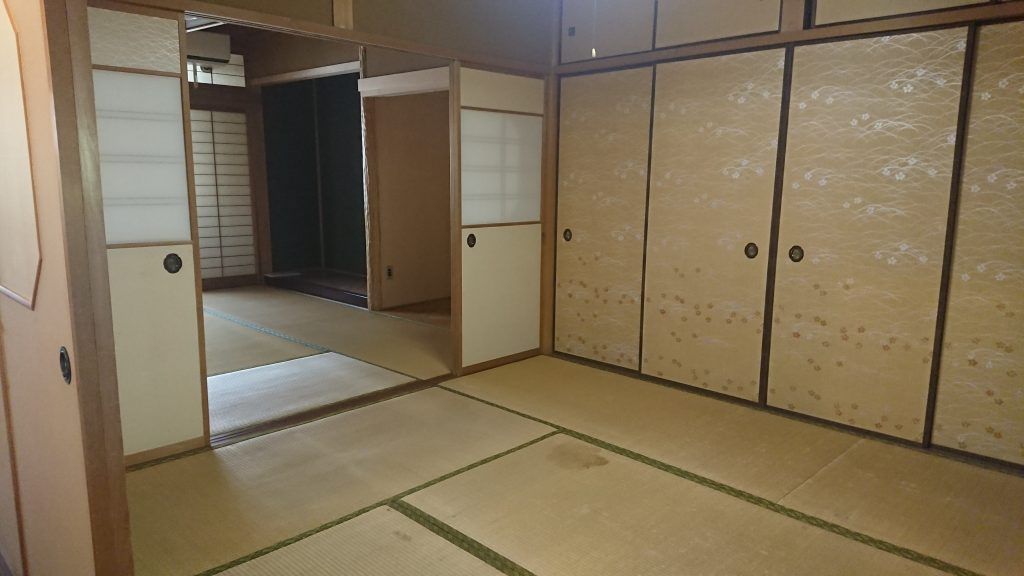 Commercial Building with Shop for Sale or Rent in Asago | 202m² - Thumbnail 2