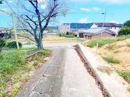10DK Detached House for Sale on Large Corner Lot in Kasai City - Thumbnail 3