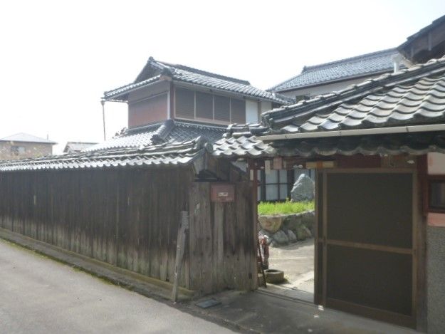 Traditional 9DK Kominka with Detached Unit in Hino Town, Shiga - Thumbnail 3