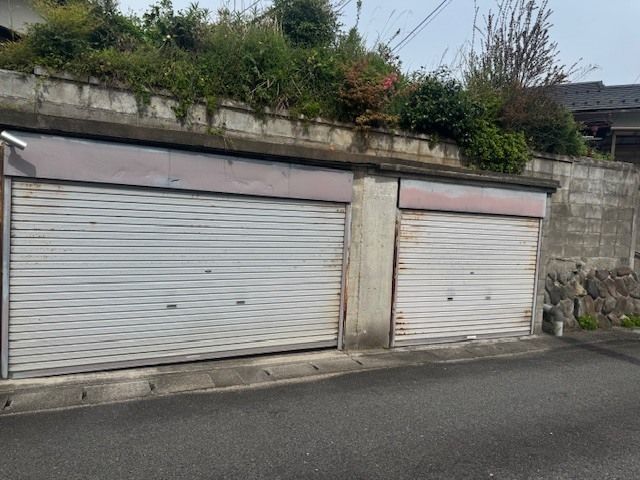6DK House for Sale in Nanbu, Tottori – 119.71 sqm, 338.78 sqm Land - Thumbnail 2