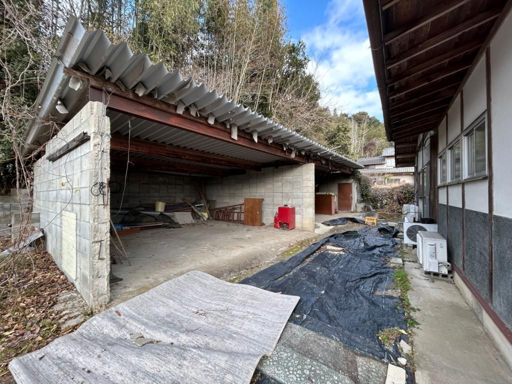 5LDK Traditional House for Sale in Nagomi, Kumamoto - Thumbnail 3
