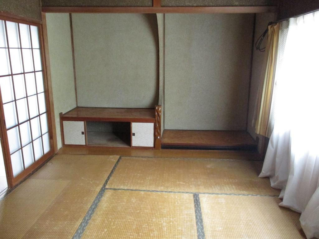 1969 5K House for Sale in Kasaoka, Okayama - Akiya Bank Listing - Thumbnail 2