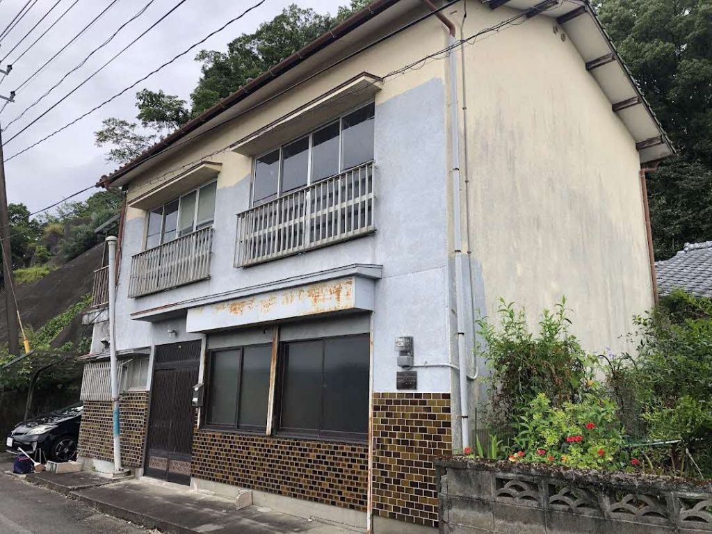 Seaside 5DK House for Sale in Uki City, Kumamoto with Ocean Views - Image 1