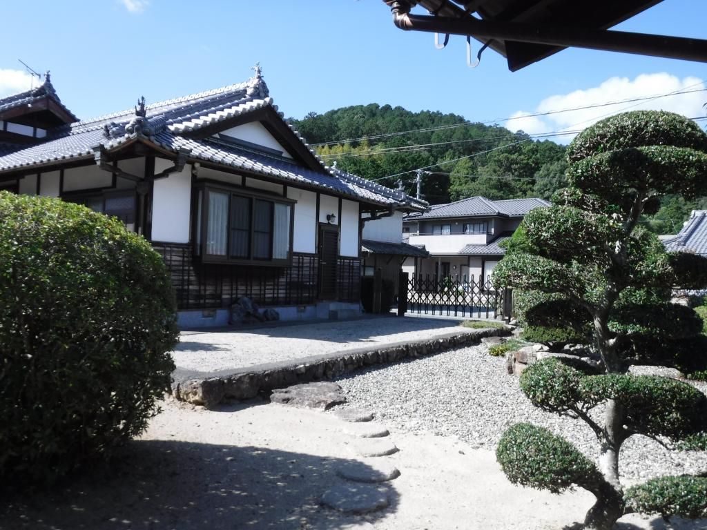 5LDK Traditional House on 1102 sqm Land in Seiyo City, Ehime - Thumbnail 2