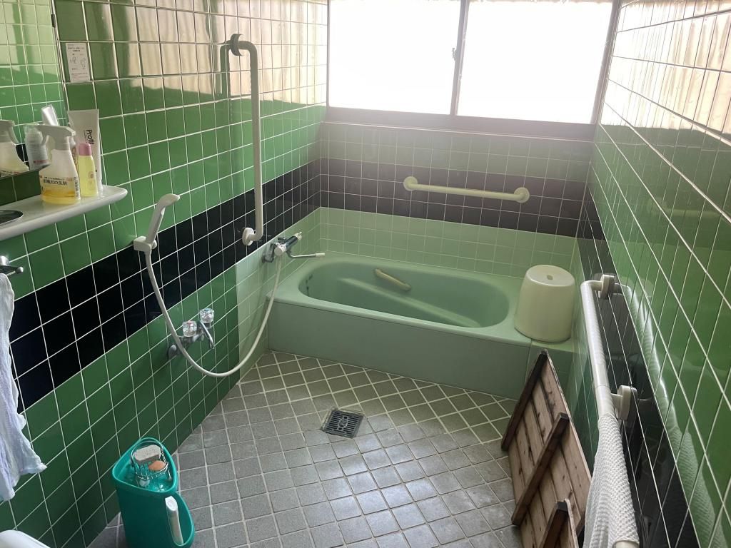 1932 8DK House with Barn in Mima City, Tokushima Akiya Bank - Image 29