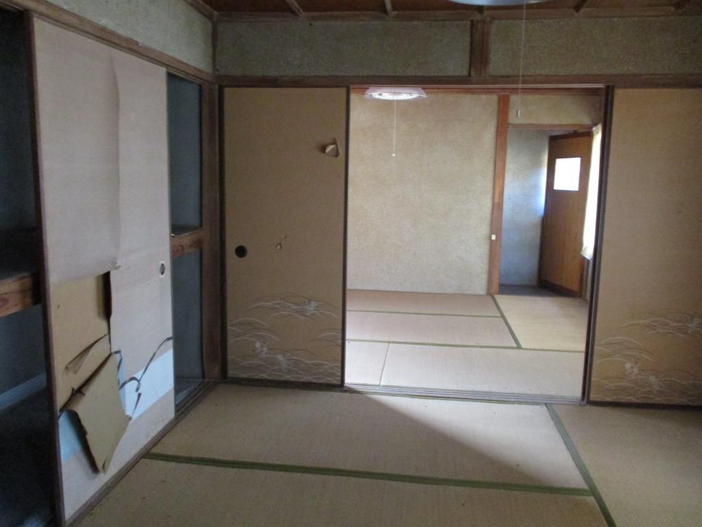 Traditional 1957 House for Rent in Kasaoka, Okayama - Pet Friendly - Thumbnail 4