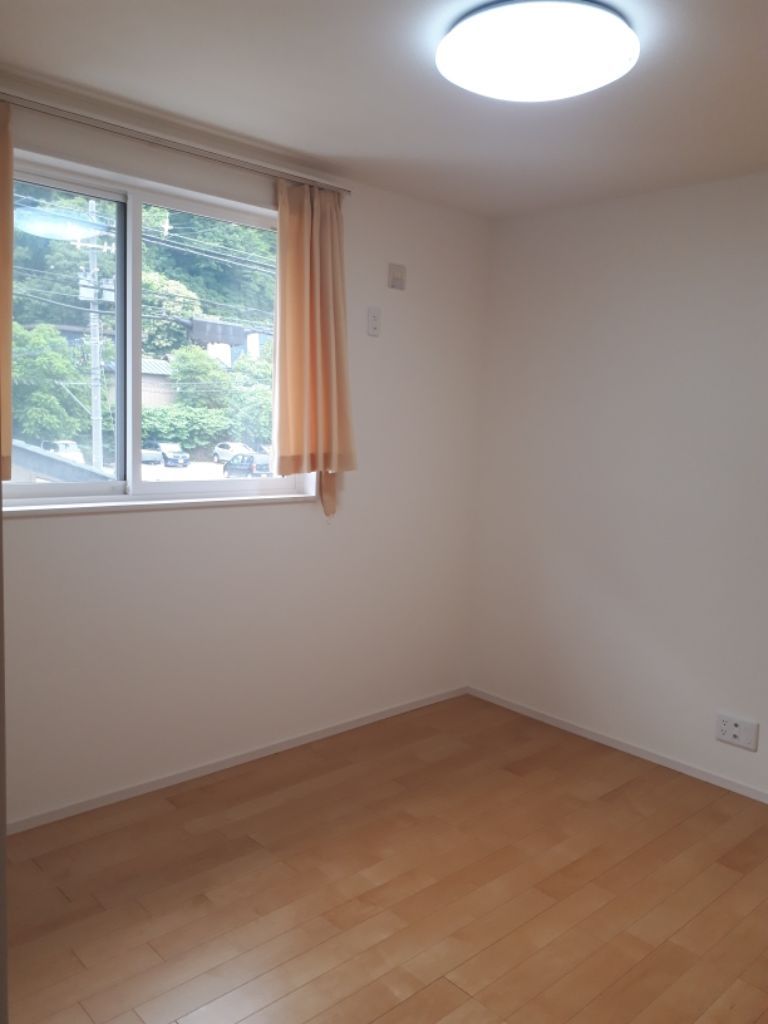Modern 3SLDK House for Sale in Quiet Fukui City Neighborhood - Thumbnail 3