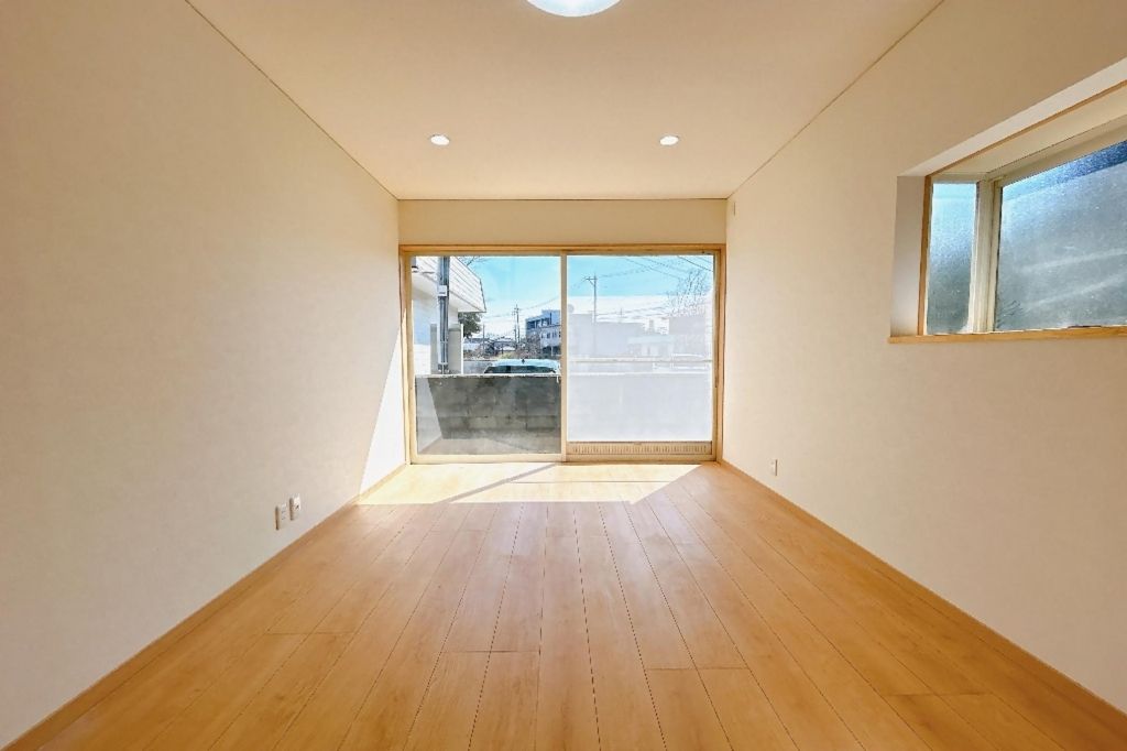 Renovated 4LDK House for Sale in Sakai City, Fukui - Thumbnail 2