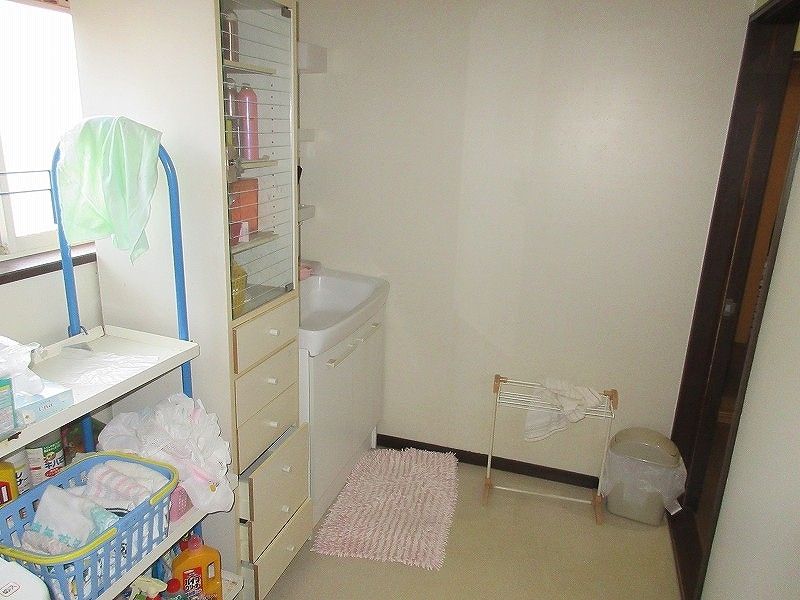 Spacious 9SLDK House in Miyoshi City, Hiroshima - 199.91 sqm - Thumbnail 4