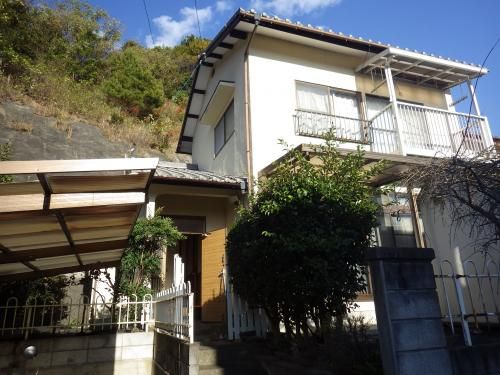 1982 4DK Family House for Sale in Tobe Town, Ehime - Main Image