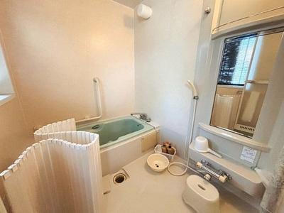 7DK Traditional House for Sale in Hiroe, Saijo City — Image 2, Saijo, Ehime