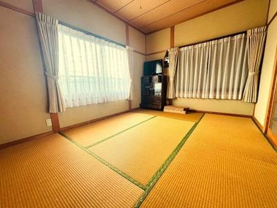 7DK Traditional House for Sale in Hiroe, Saijo City — Image 4, Saijo, Ehime
