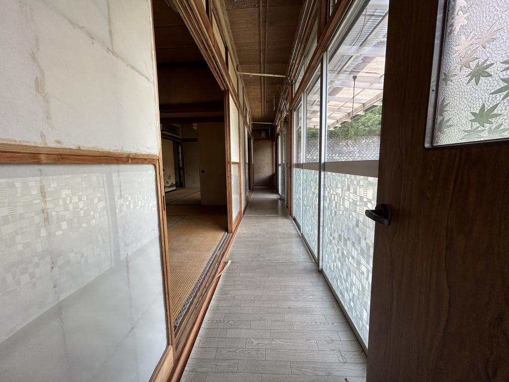 5SK House in Ofunato with Garage & Mountain Views - Thumbnail 4