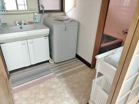Former Confectionery Shop with Residence for Rent in Kurotaki Village, Nara - Thumbnail 4