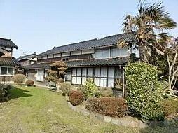 Sado Island Traditional Home with Storehouse for Renovation — Image 1, Sado, Niigata