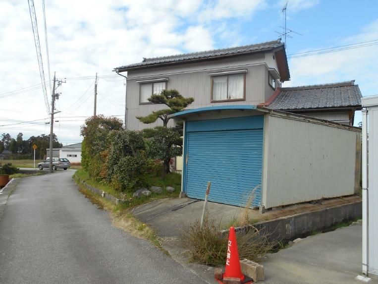 5DK Detached House for Sale in Uozu, Toyama - 121.49 sqm - Thumbnail 4