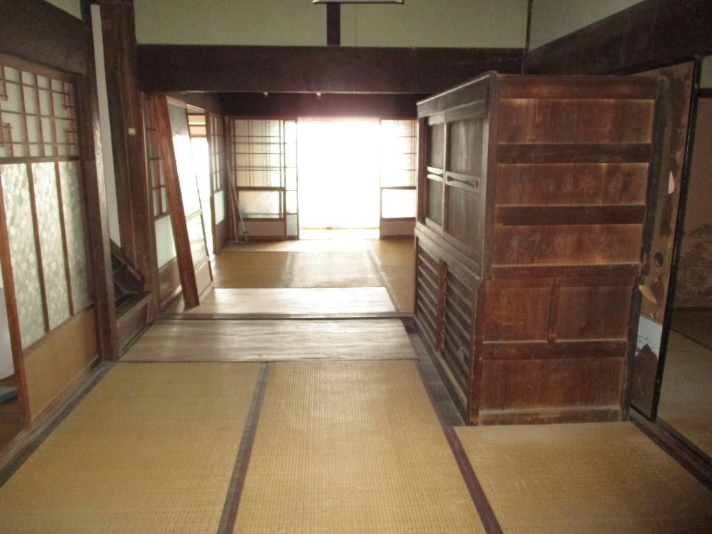 9DK Coastal House with Land in Kasaoka, Okayama Akiya Bank - Image 22