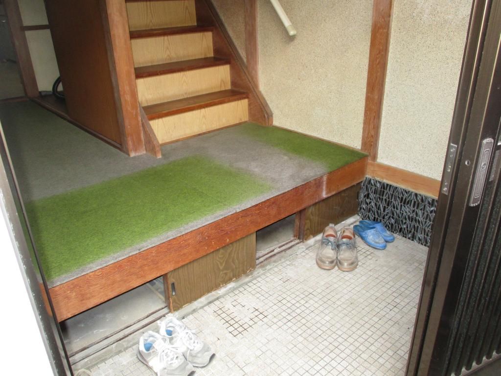 Sea View Akiya House for Sale in Kasaoka, Okayama - Thumbnail 4