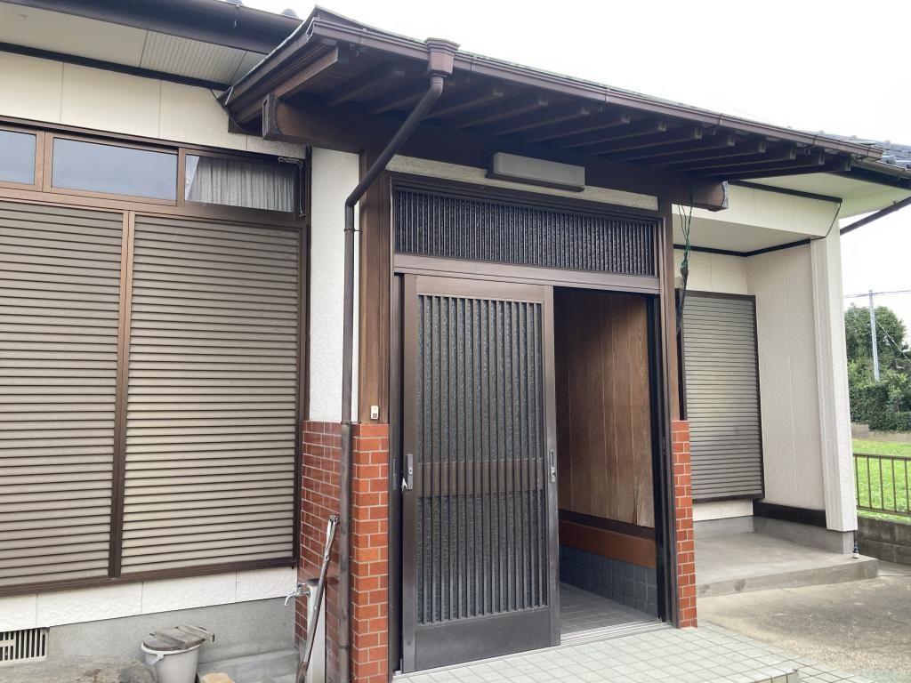 Single-Story 4DK House for Rent in Ogi City, Saga with Garden & Parking - Thumbnail 3