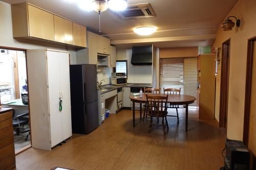 8LDK Family Home on 463sqm Corner Lot in Tsu, Mie - Thumbnail 3