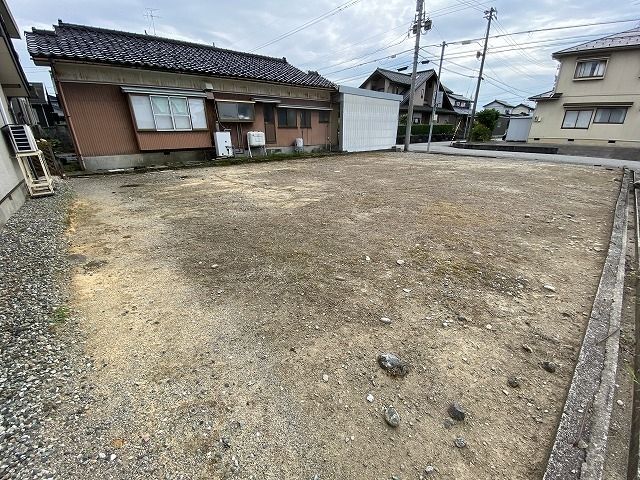 Vacant Land for Sale in Tateyama Town, Toyama - 215 sqm - Thumbnail 2