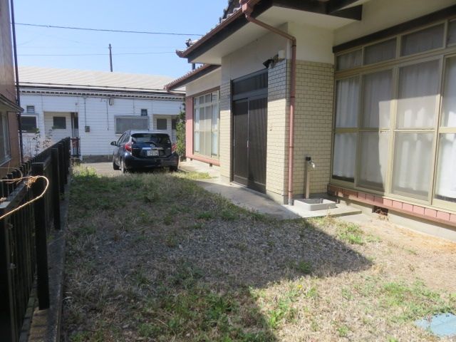 5LDK Wooden House for Rent near Rikuzen-Hamada Station, Rifu - Thumbnail 2