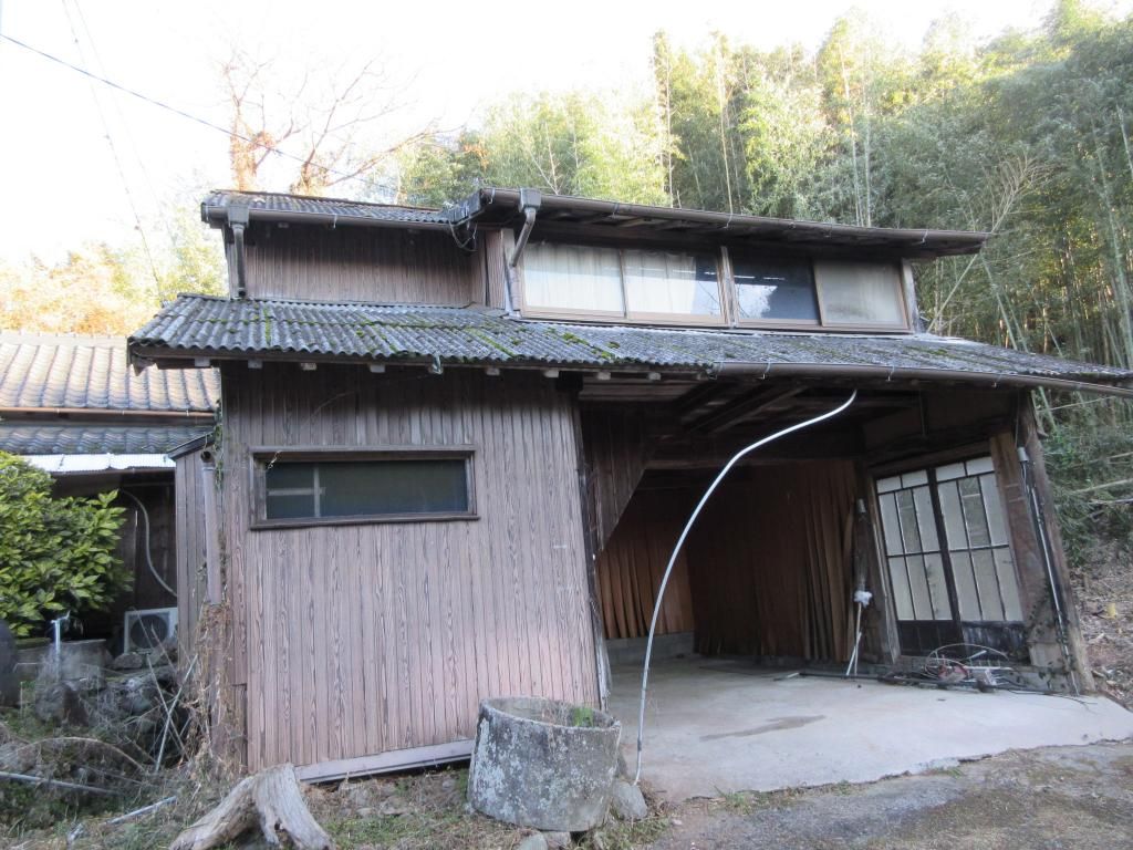 Renovated 4DK Rental House in Tamana City, Kumamoto - Thumbnail 3