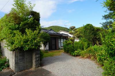 Traditional 4DK House with Tea Field Views in Makurazaki, Kagoshima — Image 1, Makurazaki, Kagoshima