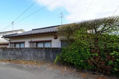 Traditional 4DK House with Tea Field Views in Makurazaki, Kagoshima — Image 2, Makurazaki, Kagoshima