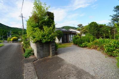 Traditional 4DK House with Tea Field Views in Makurazaki, Kagoshima — Image 1, Makurazaki, Kagoshima
