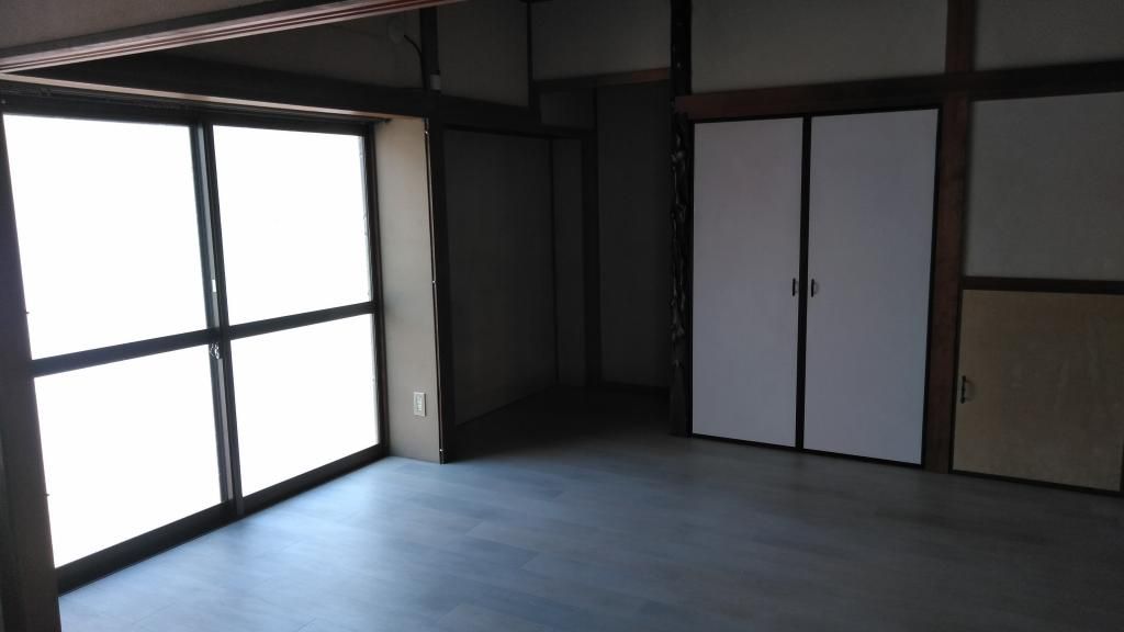 4DK Detached House for Sale in Quiet Matsuyama Neighborhood - Thumbnail 4